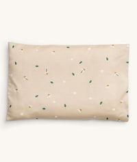 Product shot of ergoPouch Organic Toddler Pillow Case in Daisy Sprinkle